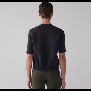 Lululemon NTS Cropped Short Sleeve